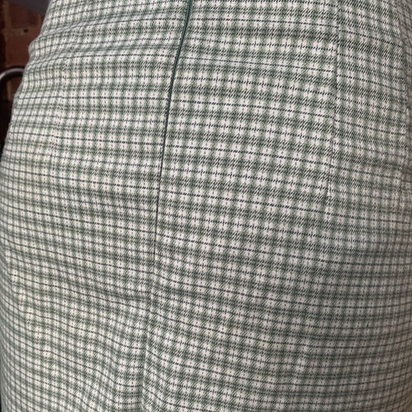 private post - Picture 3 of 3